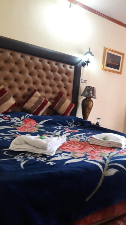 Blooming Dale Hotel Srīnagar Exteriér fotografie
